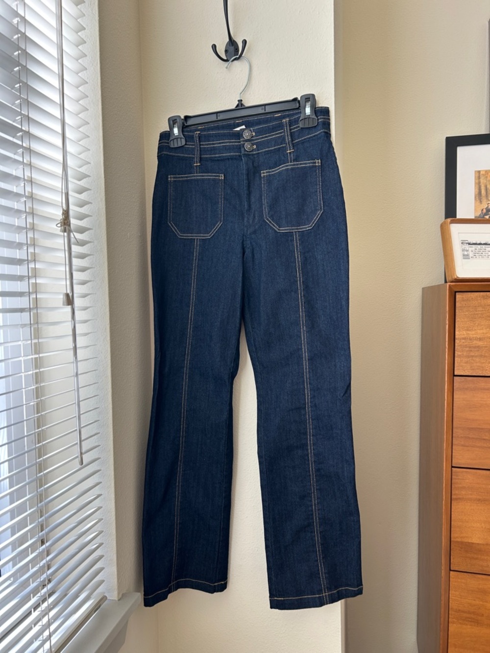 cinq a sept Dark Indigo High-Rise Cropped Wide-Leg Jeans - Picture 2 of 4